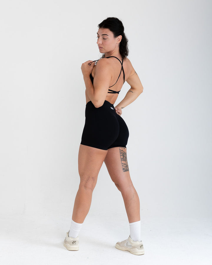 Delta Seamless Shorts – Black